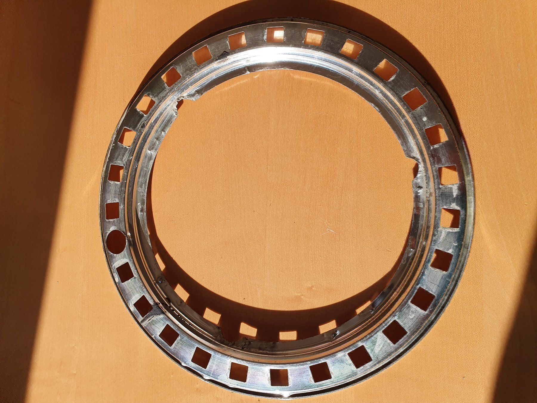 Tutti pezzi di ricambio auto: Radzierring  Oldtimer – Usato da Aesch BL venduto da Sommer755 2