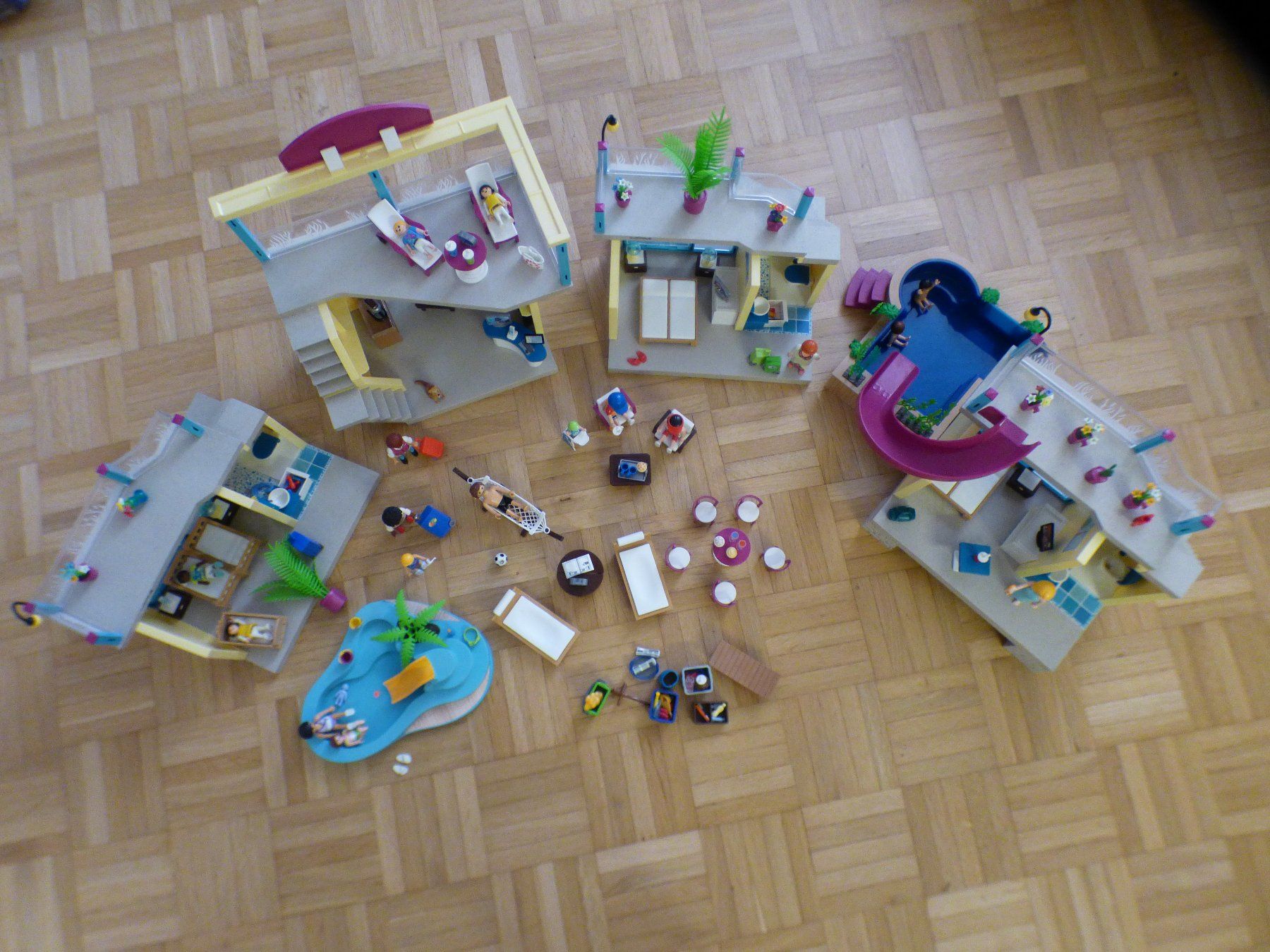 Playmobil Giocattoli: Playmobil Hotel – Usato da Münchenbuchsee venduto da enzian59 2