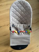 Babybjörn Babywippe mit Spielbogen beige gebrauchter Zustand