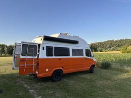 1978 Mercedes 207D, Wohnwagen, Digital Nomad Edition