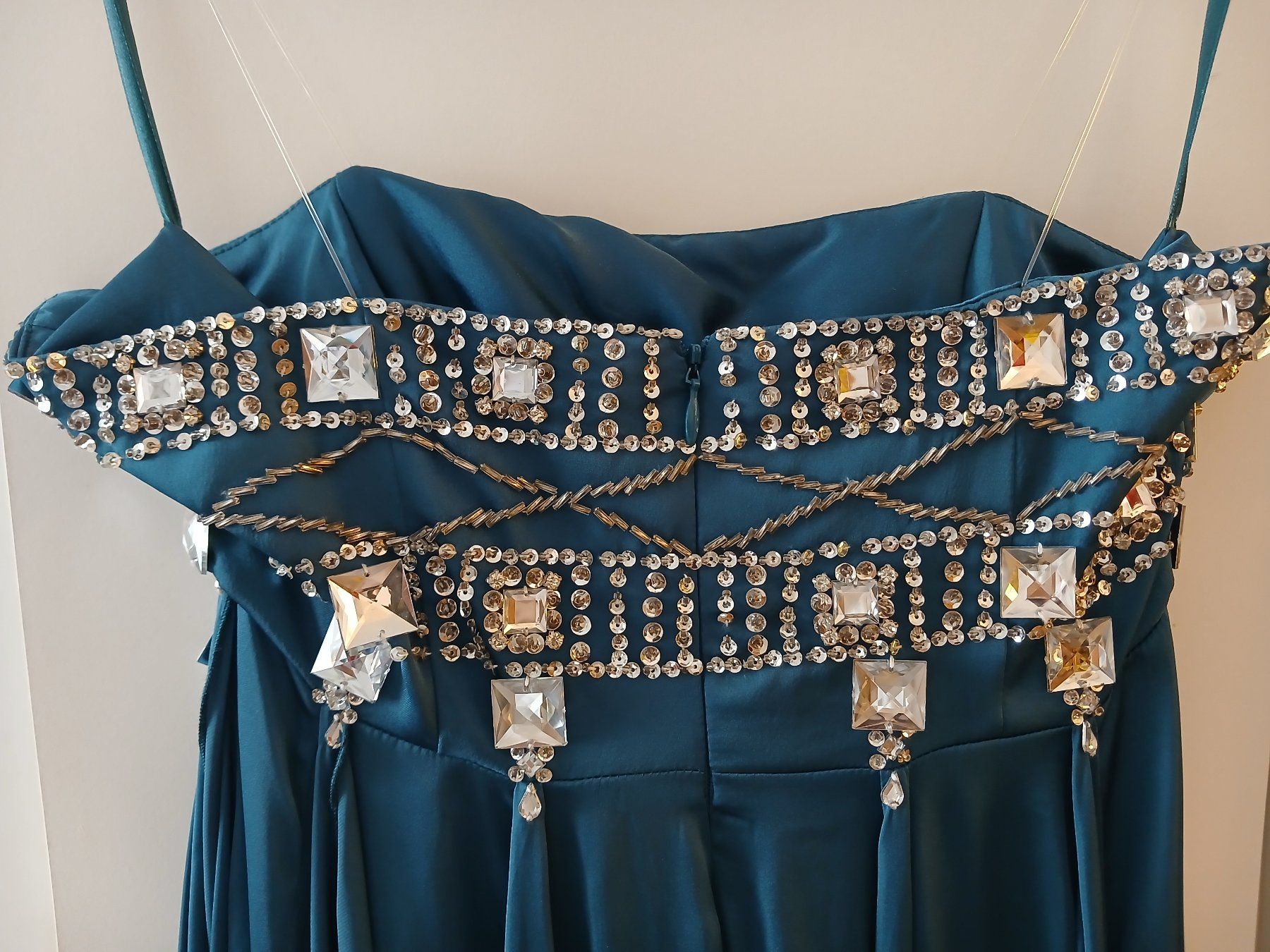 Robes: Abendkleid Grösse S – D'occasion à Münchenstein par ibi_w7n2 6