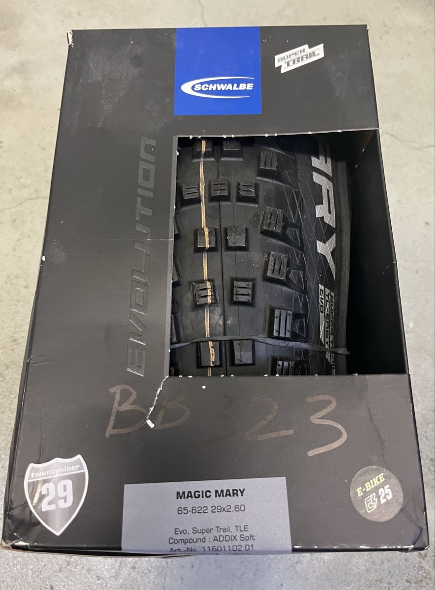 Pezzi di ricambio: MTB Pneu Schwalbe Magic Mary – Nuovo e nell'imballaggio originale da Wichtrach venduto da hei_779d