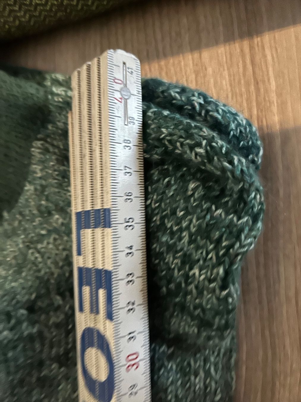 Calze: selbstgestrickte Socken Gr. 43 – Nuovo (secondo la descrizione) da Obergösgen venduto da Andre118 2