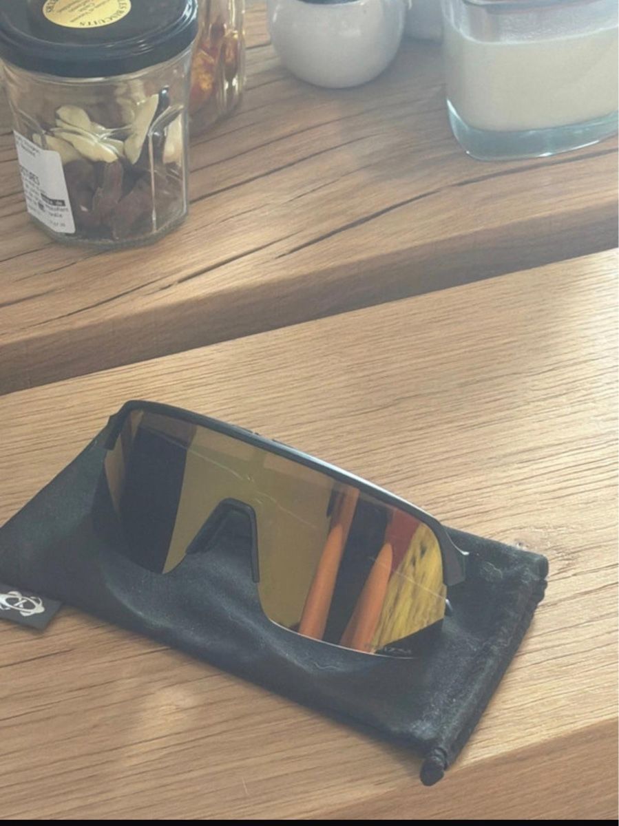 Oakley Occhiali & Lenti: Oakley sutro lite – Nuovo (secondo la descrizione) da Boudry venduto da mat_zn57 2