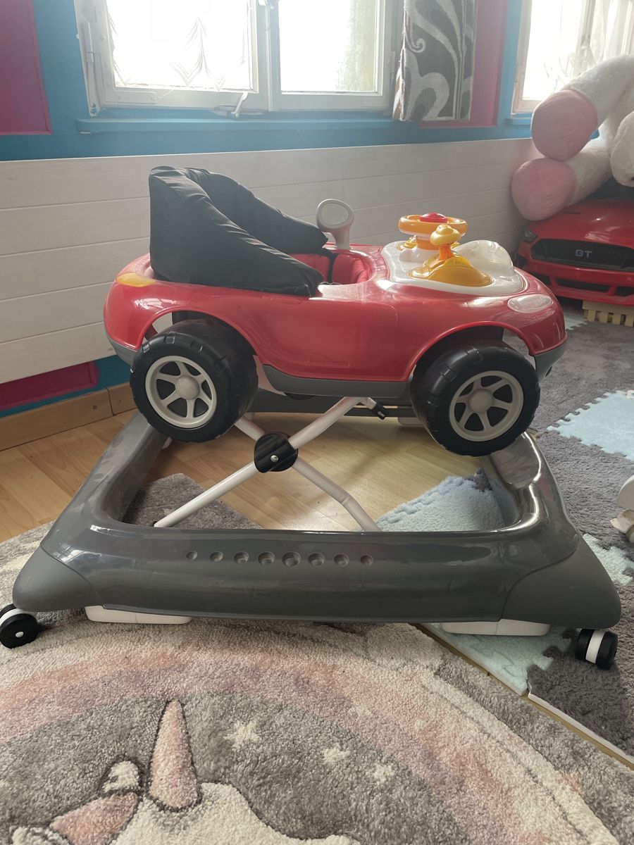 Fahrzeuge für Kinder: Baby Walker Lauflernhilfe Auto rot – Gebraucht aus Goldingen von FirebirdLady92 1