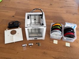 Ultimaker 2+ 3D-Drucker, voll funktionsfähig, inkl. Zubehör