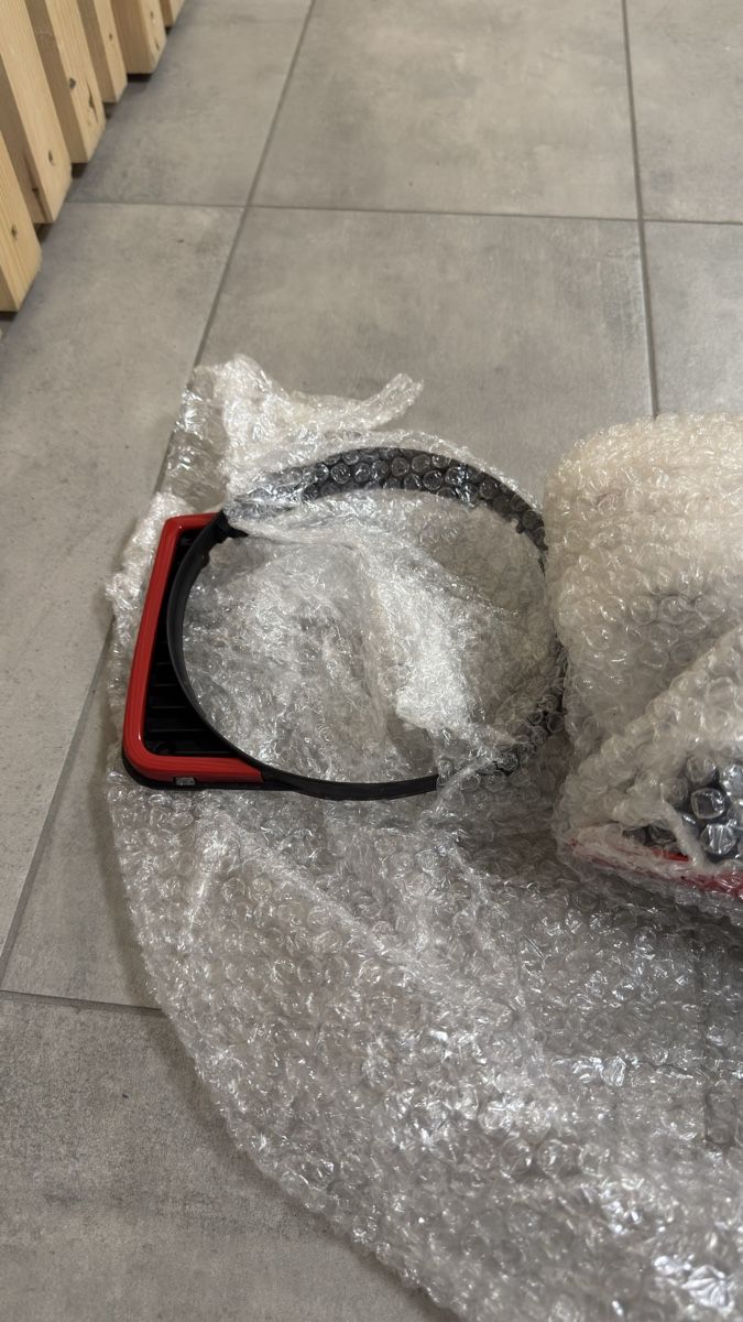 Volkswagen Tutti pezzi di ricambio auto: Calandre golf mk1 GTI OEM – Nuovo (secondo la descrizione) da Senarclens venduto da nog_m7qw 3