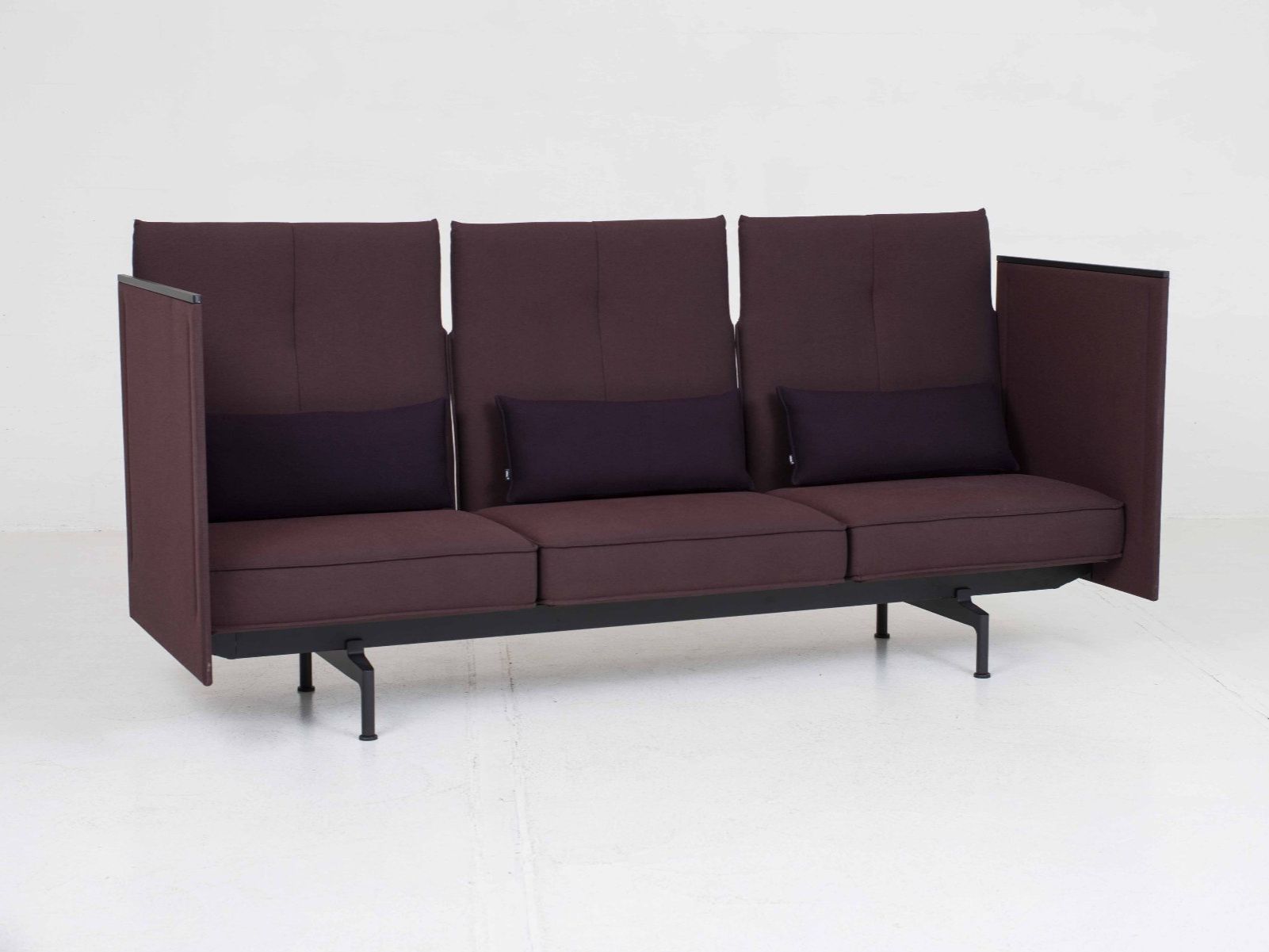Vitra Divani: Vitra Soft Work Sofa Highback - Edward Barber & Jay Osgerby – Usato da Zürich venduto da STUZH38 2