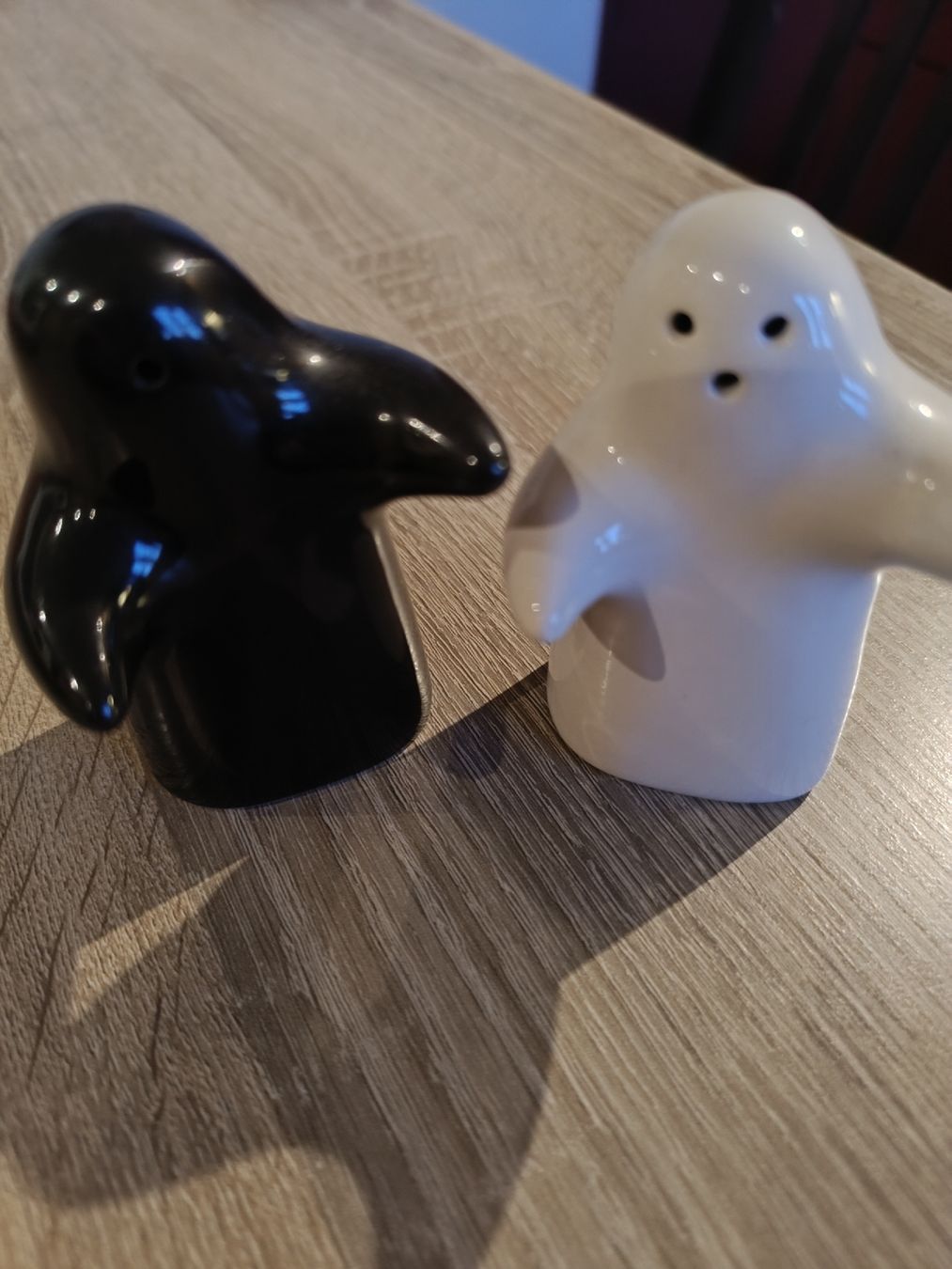 Set di piatti: Salz&Pfeffer Set Ying&Yang, Neu – Nuovo (secondo la descrizione) da Rorschach venduto da Monstera79