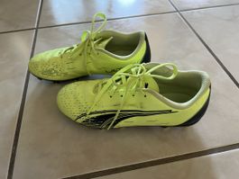 Puma Fussballschuh Gr. 35