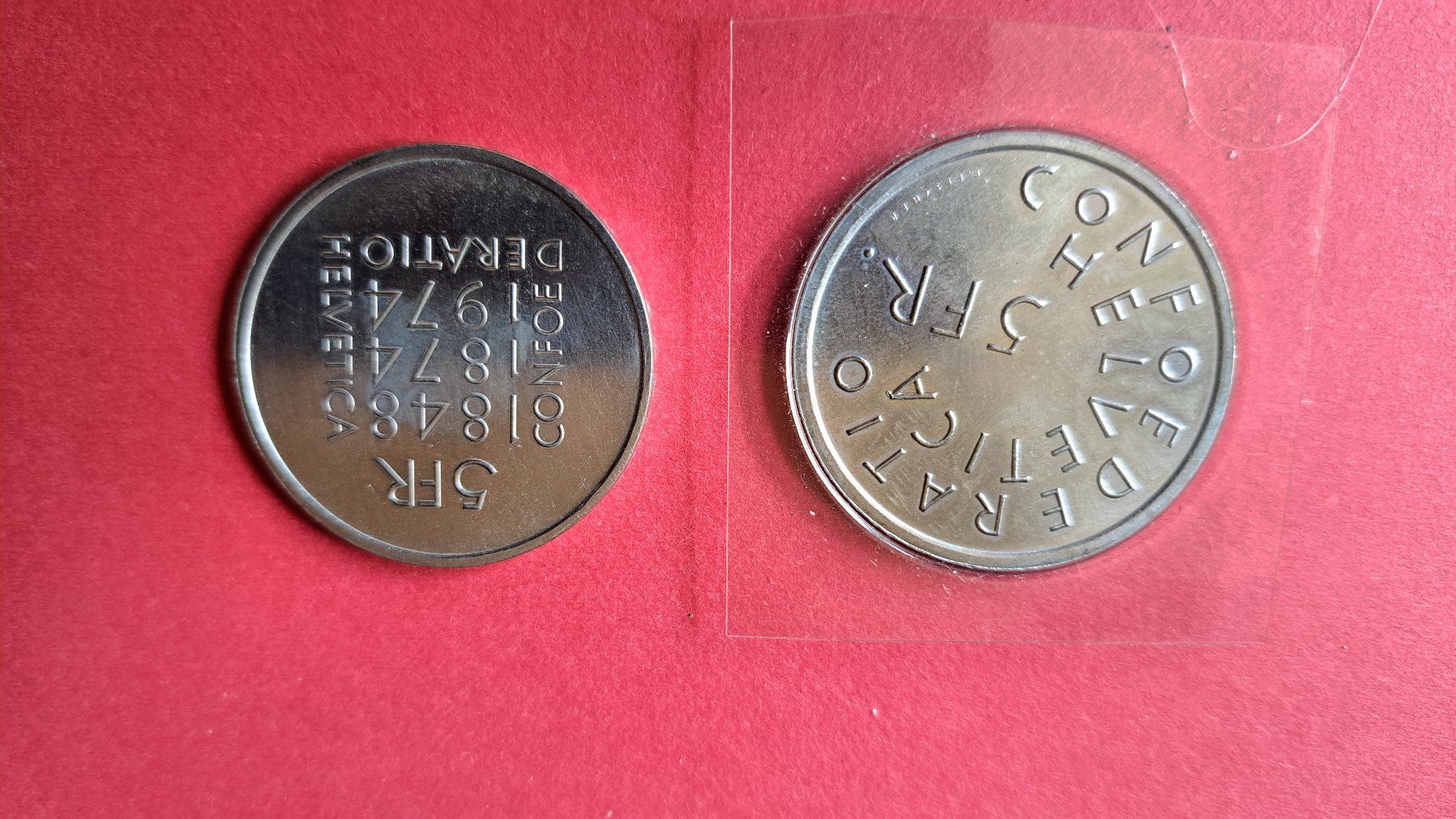 Toutes les monnaies: 2x 5 Fr. – Neuf (Voir description) à Affeltrangen par Handre