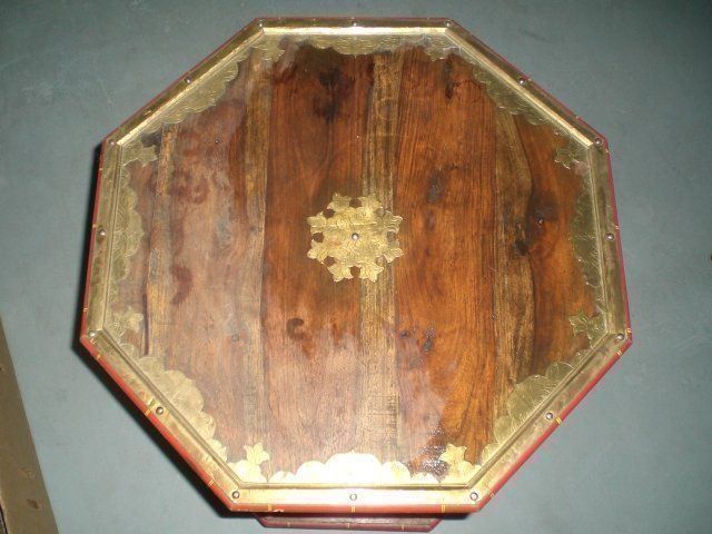 Tavoli: Orientalischer Tisch Messing/Holz Teetisch Indisch antik – Usato da Kloten venduto da Euroasia 1