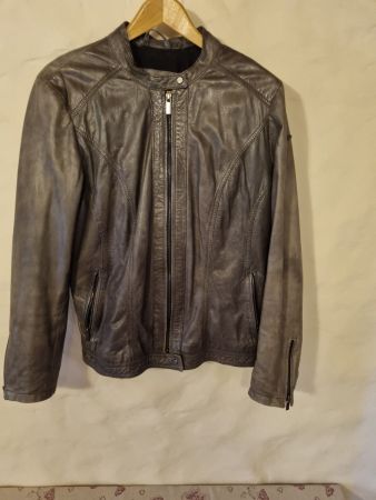 Veste en cuir grise Black out