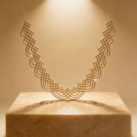 Collier doré unique ✨ Élégance intemporelle!