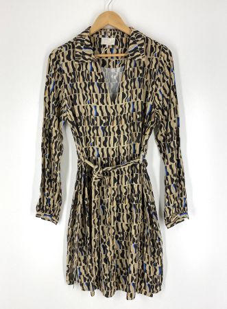 Minus Langarm Kleid mit Polo-V-Ausschnitt, *Neu*