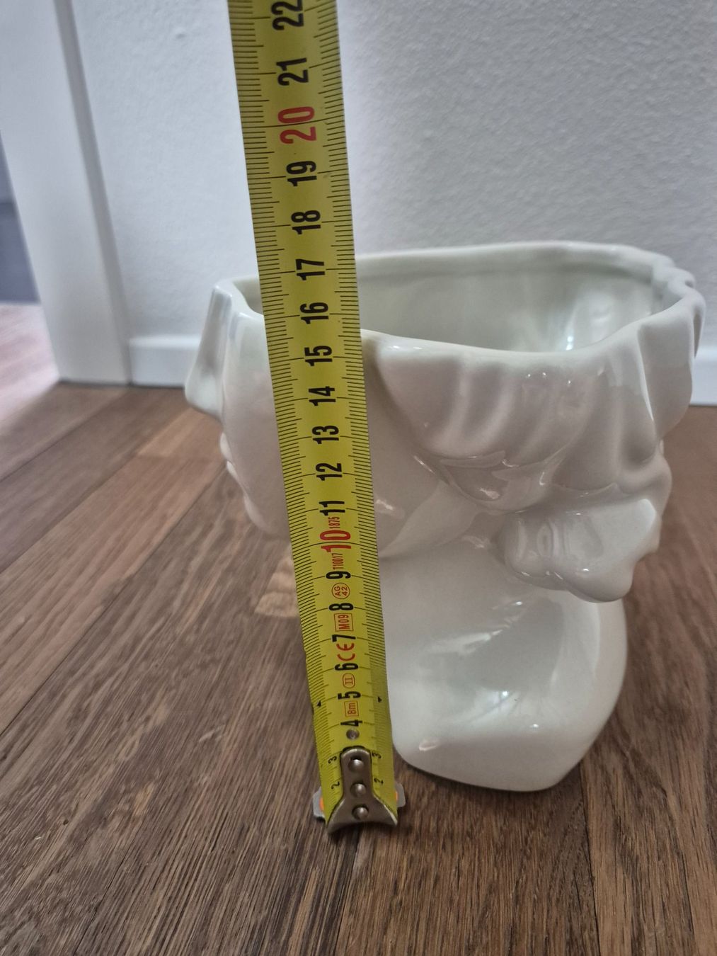 Vasi per fiori: White modern face planter – Usato da Zürich venduto da monadiederich 3