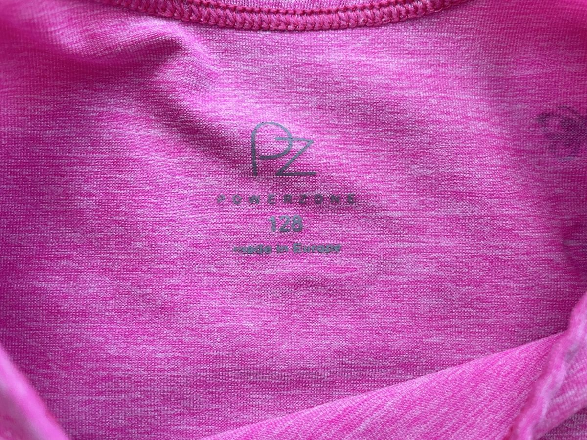 Camicette, T-shirt & Top: T-Shirt Powerzone Gr. 128 – Usato da Frauenfeld venduto da dan_ygp2 2
