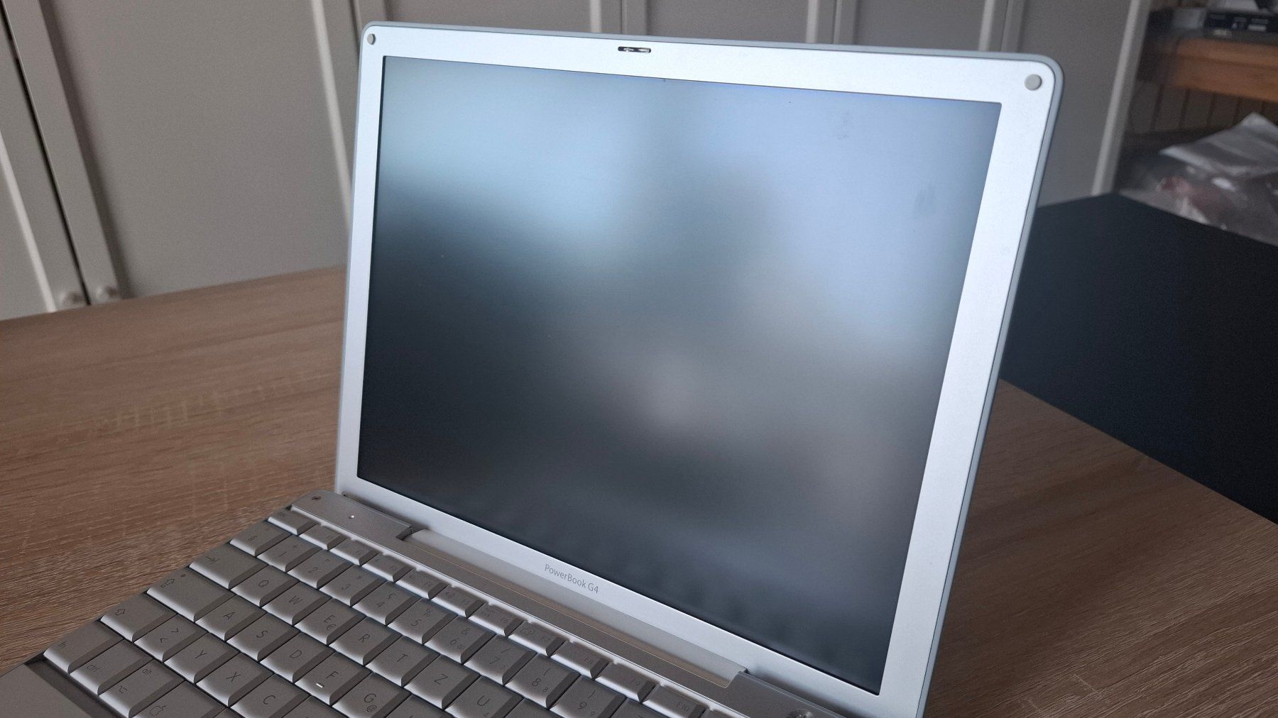 Apple Notebook: Apple PowerBook G4 A1104 – Usato da Lützelflüh-Goldb venduto da Noir7.pk 2