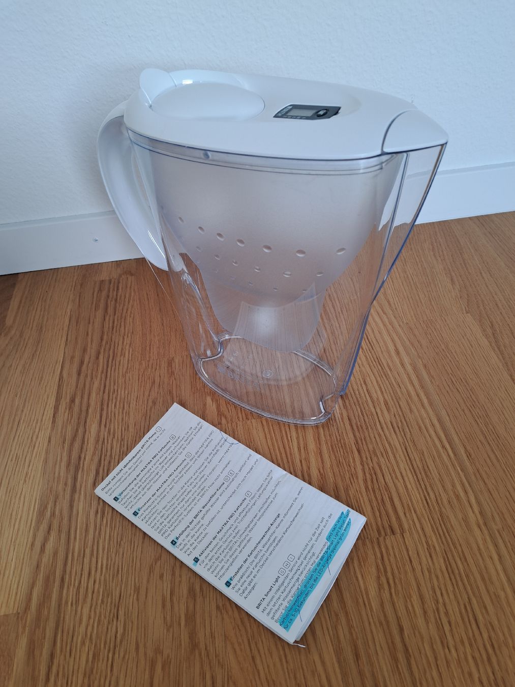 Sanitari: Brita Wasserfilter Krug mit Anzeige weiss – Usato da Murten venduto da ste_s76w
