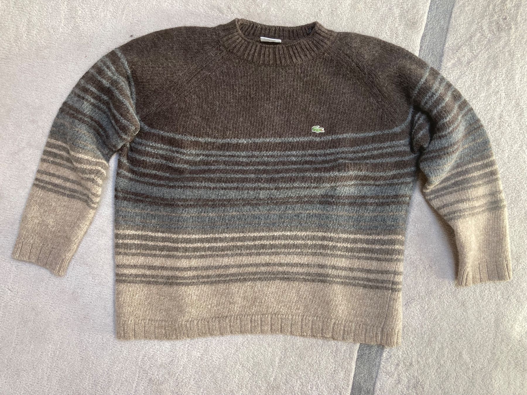 Lacoste Pullover & Sweatshirts: Wool sweater / 100% Wool / Lacoste / taille 6 (L) – Gebraucht aus Froideville von EL.YACHT.Okaz 8