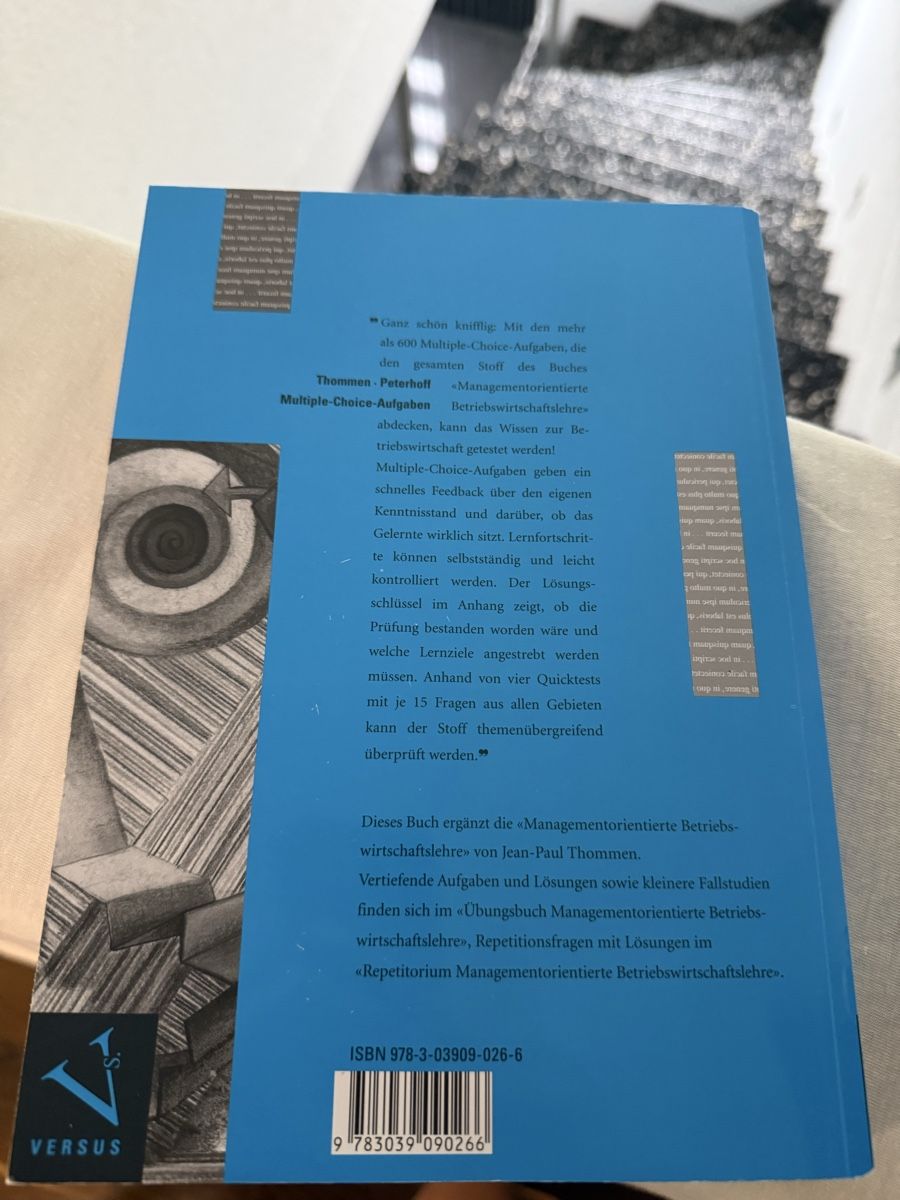 Livres: Multiple-Choice-Aufgaben Managementorientierte BWL  – D'occasion à Grosswangen par cungibungi 1
