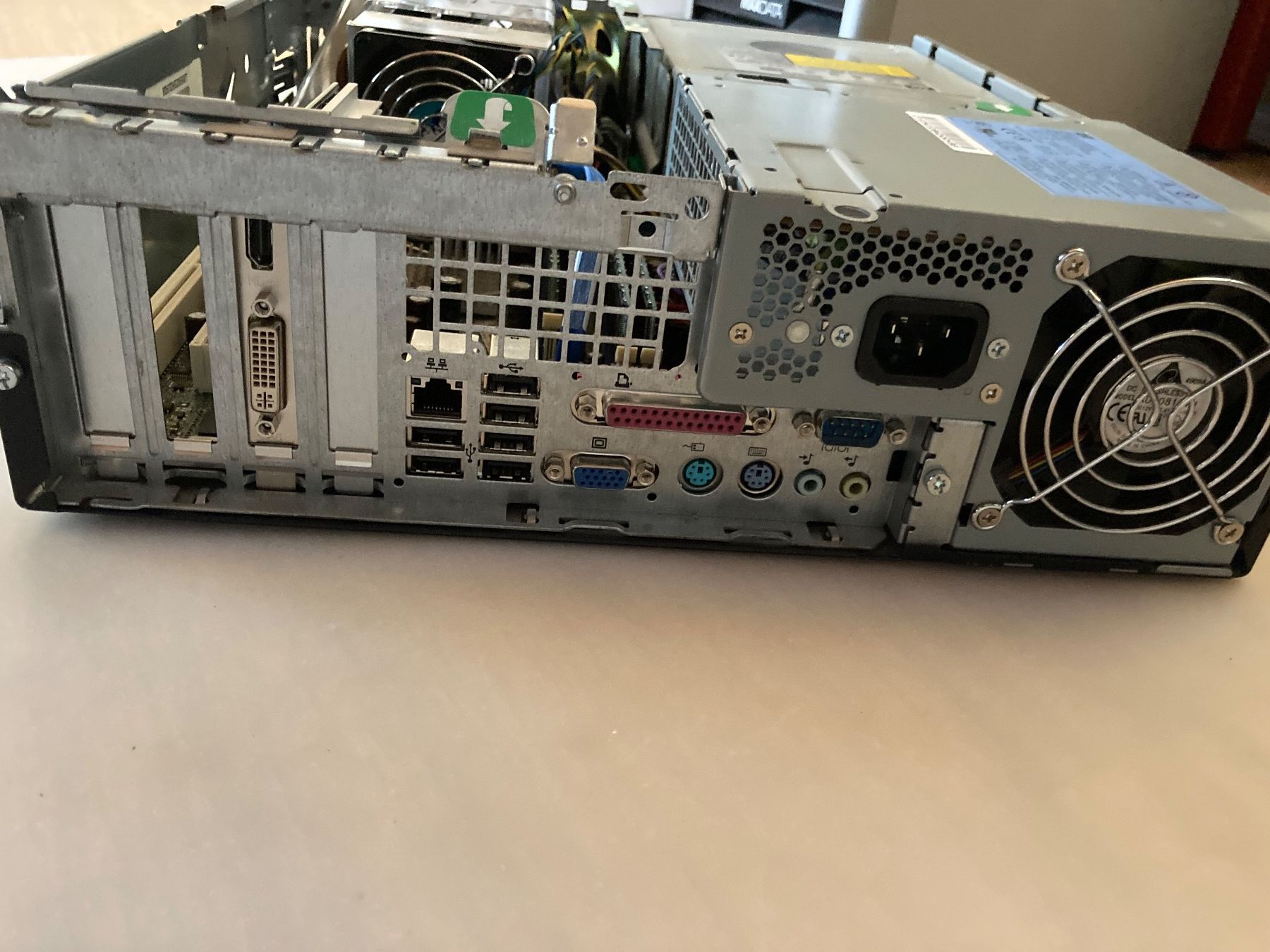 Hewlett Packard PCs: HP Compaq dc7100 | Win XP PRO | 3GB RAM | Geforce GT720 | P4 – Gebraucht aus Wichtrach von Queensparkunite 2