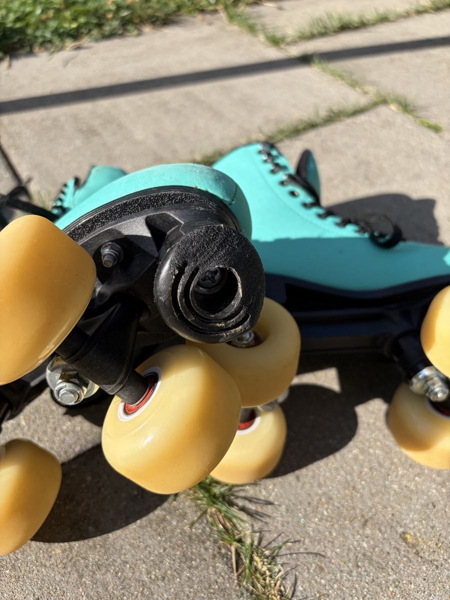 Inline-Skating & Rollschuhe: Chaya Retro-Rollschuhe, Grösse 31-34 – Gebraucht aus Zürich von celisabeth 5