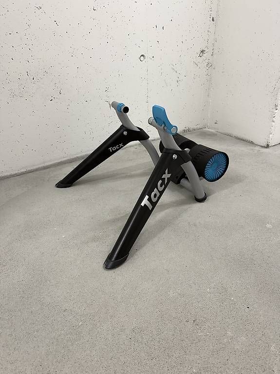 Tacx Hometrainer: Tacx Velorolle – Usato da Näfels venduto da CorsinN