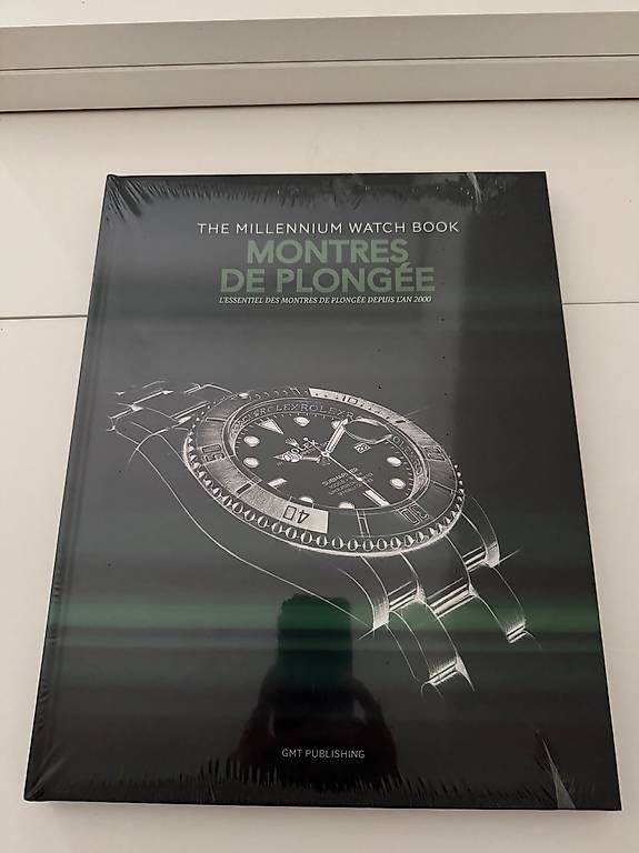 Libri: The Millennium Watch Book - La Collection – Usato da Nyon venduto da chr_c2yr 3