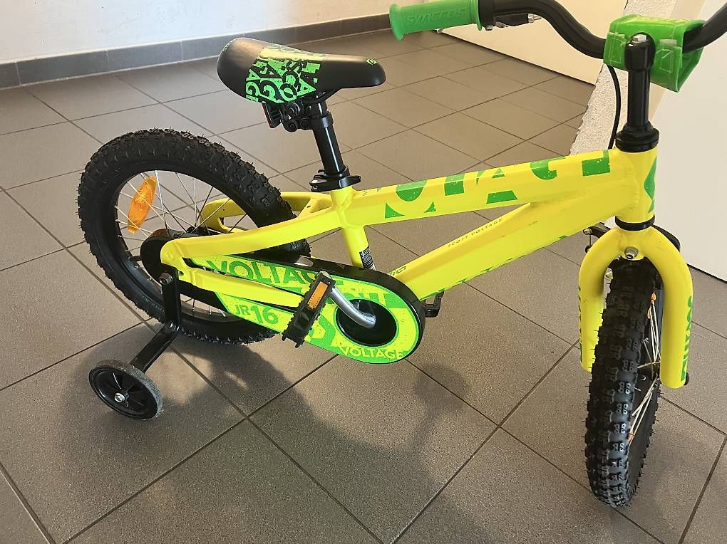 Biciclette: Vélo pour enfants  – Usato da Fribourg venduto da ale_6vrv