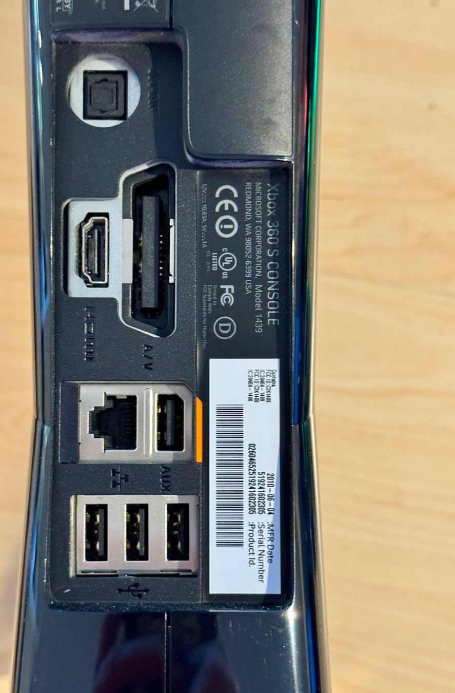 Microsoft Consoles: MICROSOFT 360 S CONSOLE / MODEL 1439 / BLACK / 6 TEILIG – D'occasion à Seuzach par Inspektor99 3
