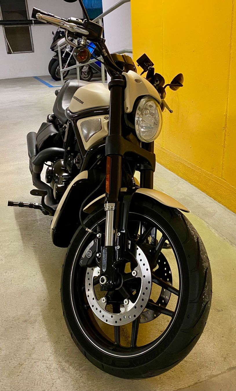 Harley-Davidson Chopper: HARLEY-DAVIDSON VRSCDX Night Rod Special ABS – Gebraucht aus Niederrohrdorf von Spiritsmore 3