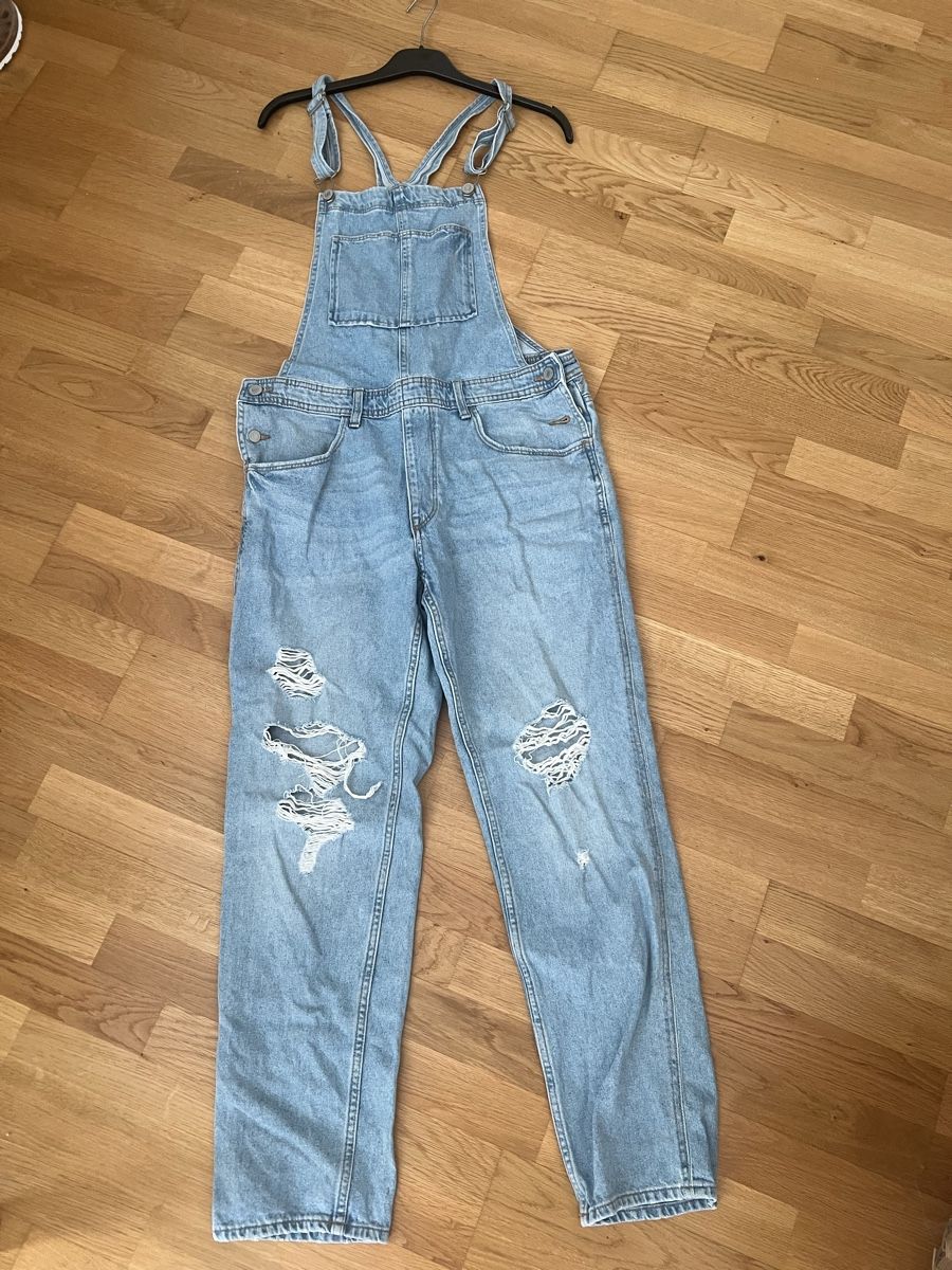 Jeans: Latzhose  Gr. 40 – Usato da Aarberg venduto da Edelschungit 1