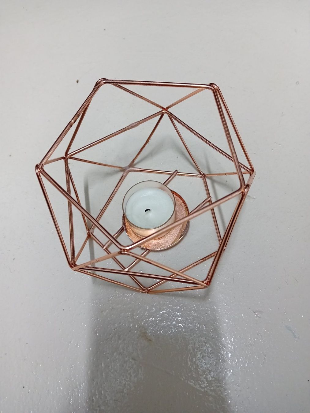 Portacandele: geometrischer Kerzenständer rosé – Usato da Berikon venduto da Marilyn 1