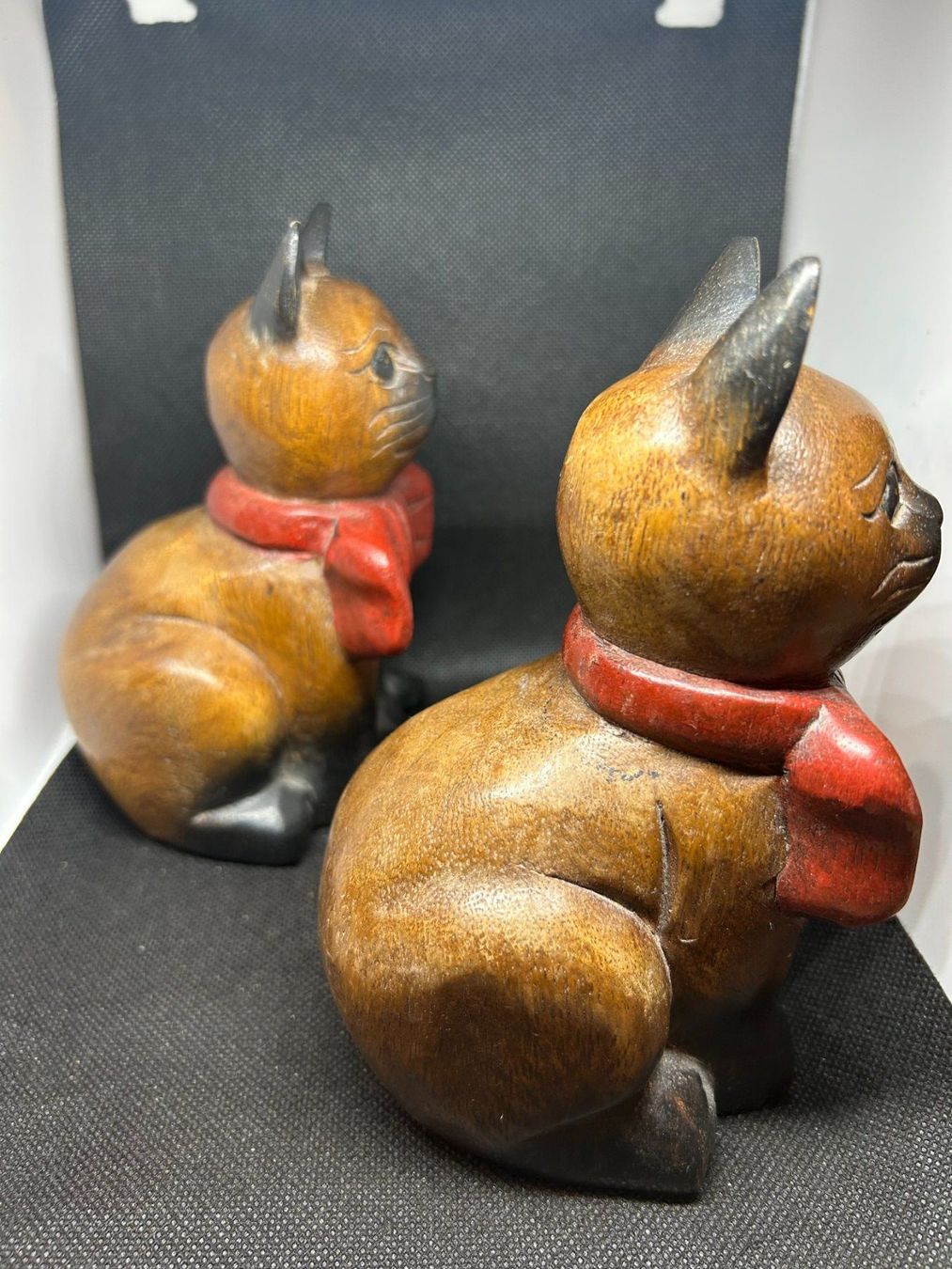Statuette: Vintage Wooden cat hand made – Usato da Lausanne venduto da Weber1007 2