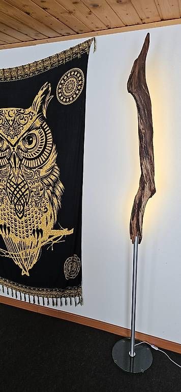 Lampen: Schwemmholz - Altholz Lampe Stehlampe – Gebraucht aus Ringgenberg BE von Yamaha1989