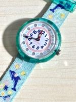 Kinderuhr Flik Flak blau Delfin Motiv gebrauchter Zustand