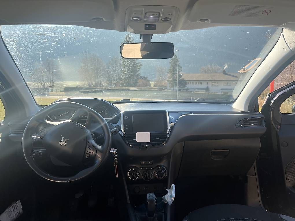Autos: Peugeot 208 1.4 vti – Gebraucht aus St-Imier von rit_85md 4