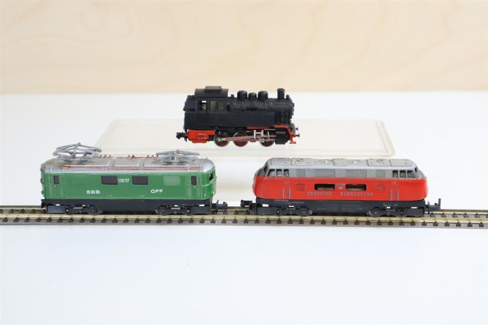 Lot De 30 Rails Droits Arnold Rapido 200 Réf.0101 - Échelle N - Bon état