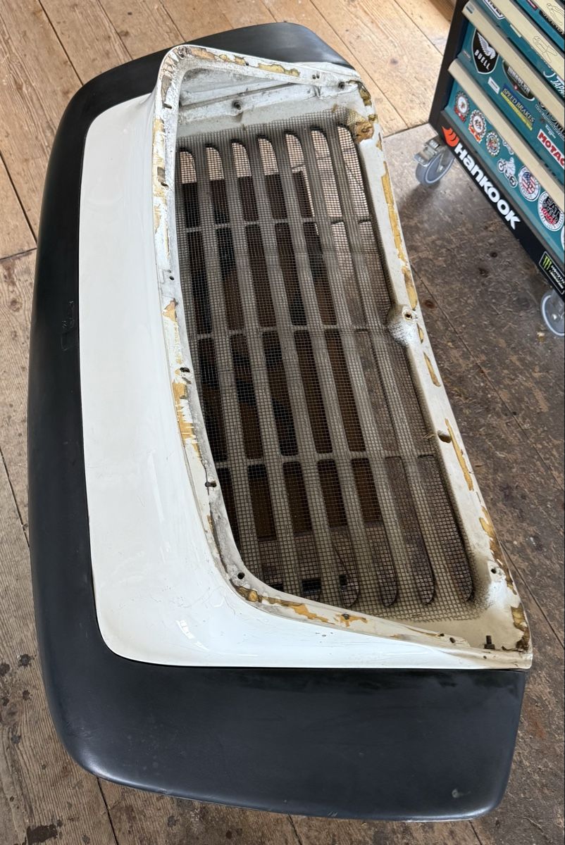 Porsche Tutti pezzi di ricambio auto: Porsche Heckspoiler – Usato da Büetigen venduto da Mo_driver99 1