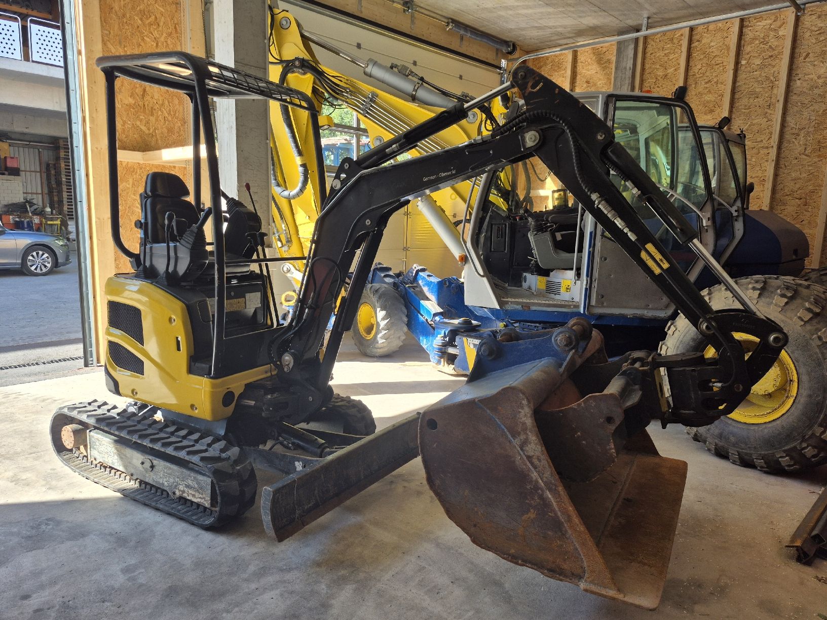 Escavatori: Bagger mit Hydr. Seilwinde wie neu – Usato da Flumserberg Bergh venduto da jblsrx01 1