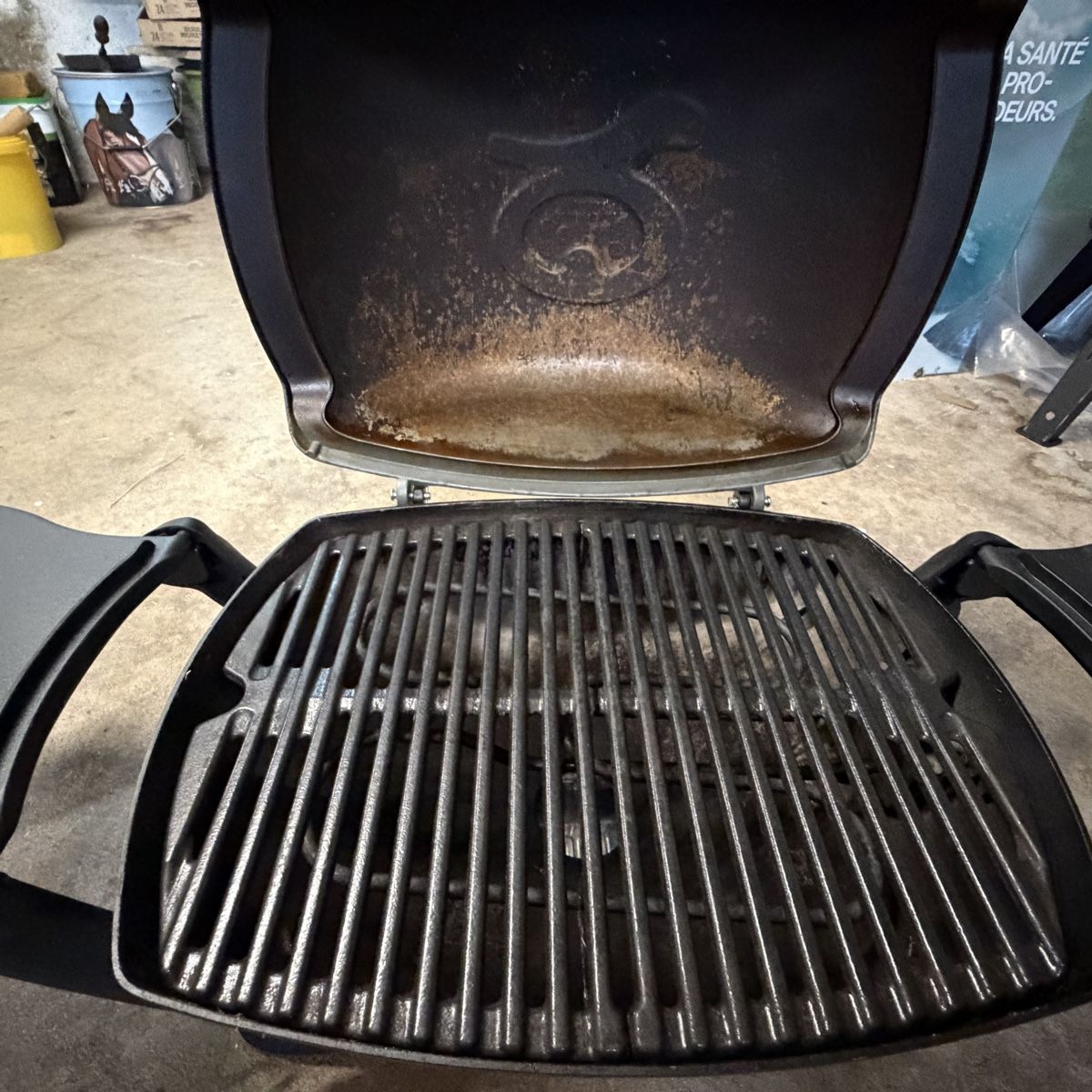 Griglie: Grill mit Deckel gebraucht – Usato da Münsingen venduto da lor_wsd9 1