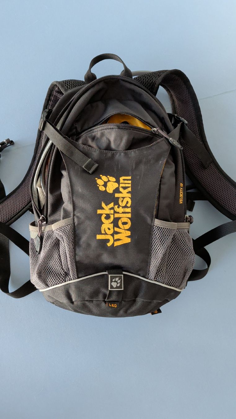 Jack Wolfskin Sacs à dos: Jack Wolfskin Velocity 12 – D'occasion à Dübendorf par Mirkolino90