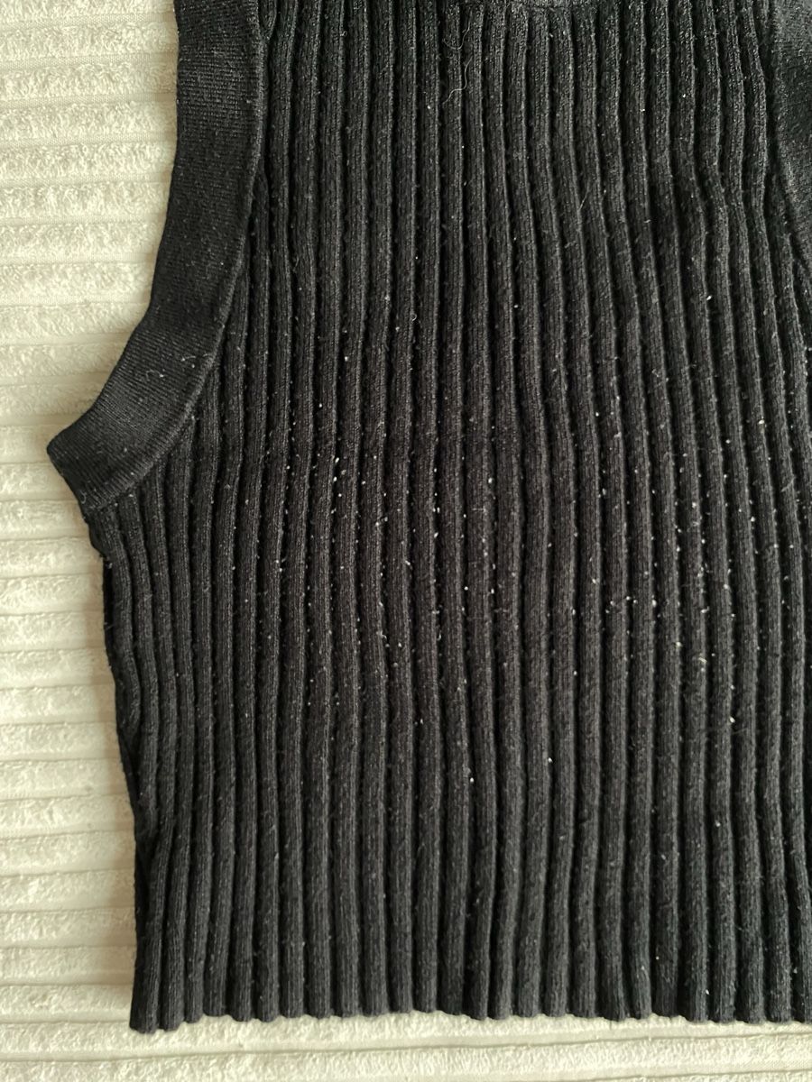 H&M Tops: Top von H&M - Grösse XXS - Schwarz – Gebraucht aus Langenthal von vik_v5ml 2