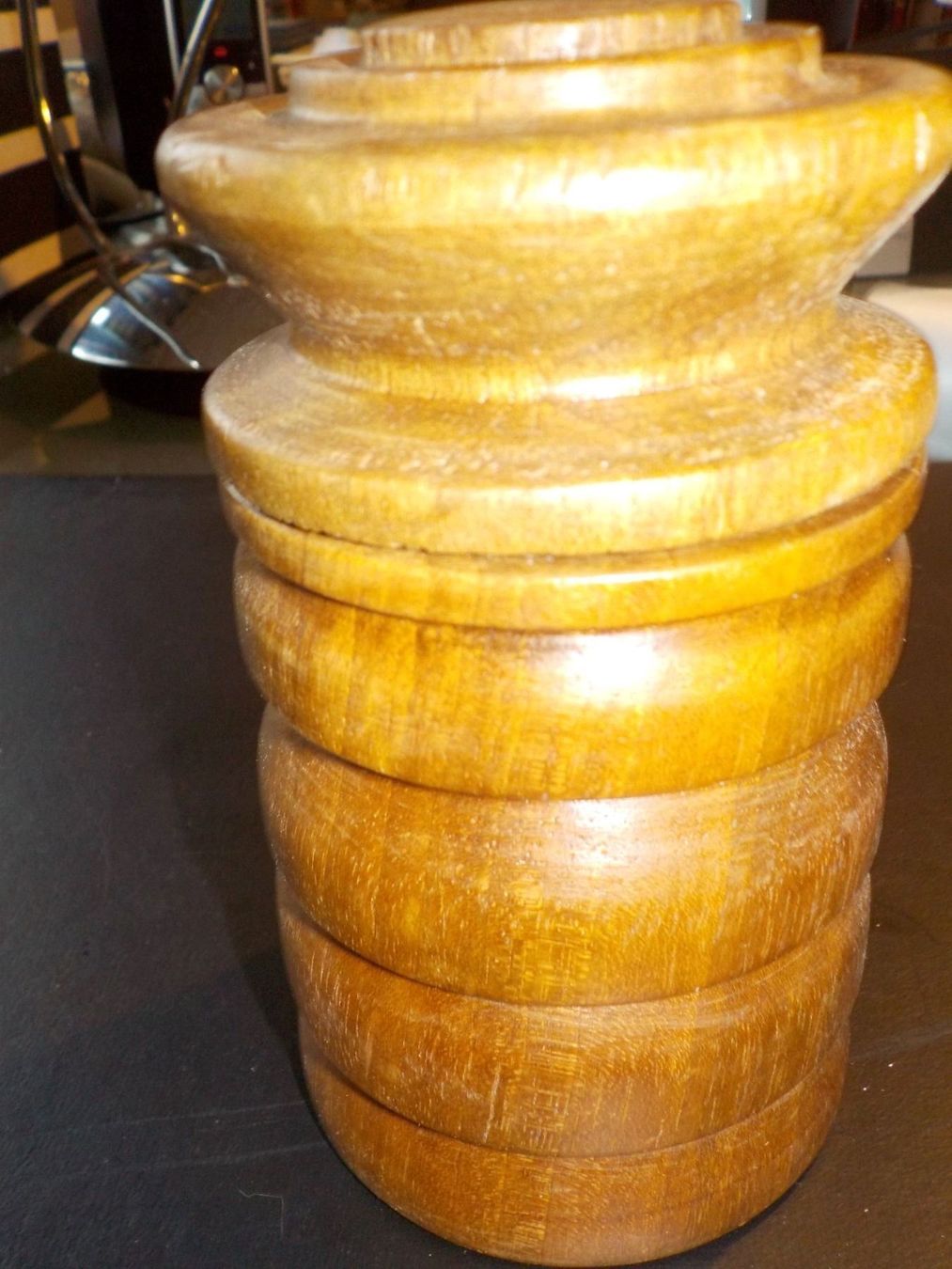 Tutte le decorazioni: antike runde Holzdose (3) – Usato da Muri b. Bern venduto da Ricardodecor 1