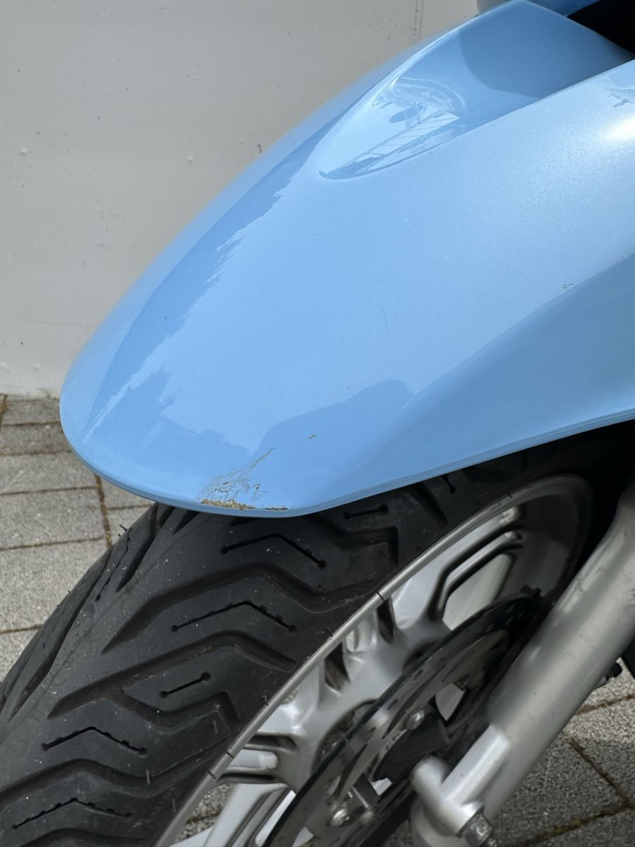 Yamaha Scooter: Yamaha Xenter 125 - ab MFK – Usato da bözberg venduto da amy_7wz8 4