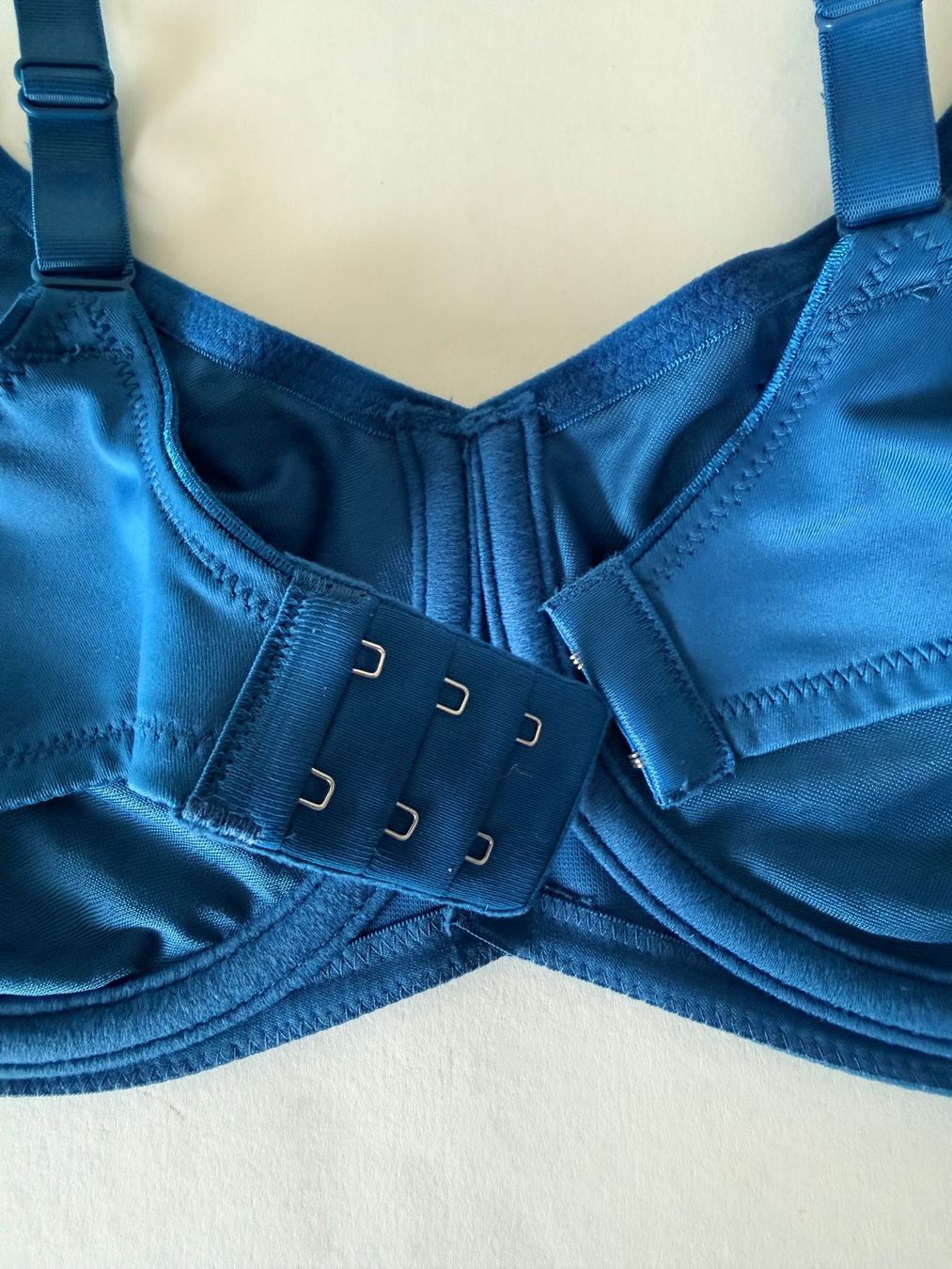 Triumph Sonstige Unterwäsche: TRIUMPH, Minimizer BH ESSENTIAL MINIMIZER, Grösse 70F,Türkis – Neu und originalverpackt aus Rudolfstetten von gst_g7xl 8