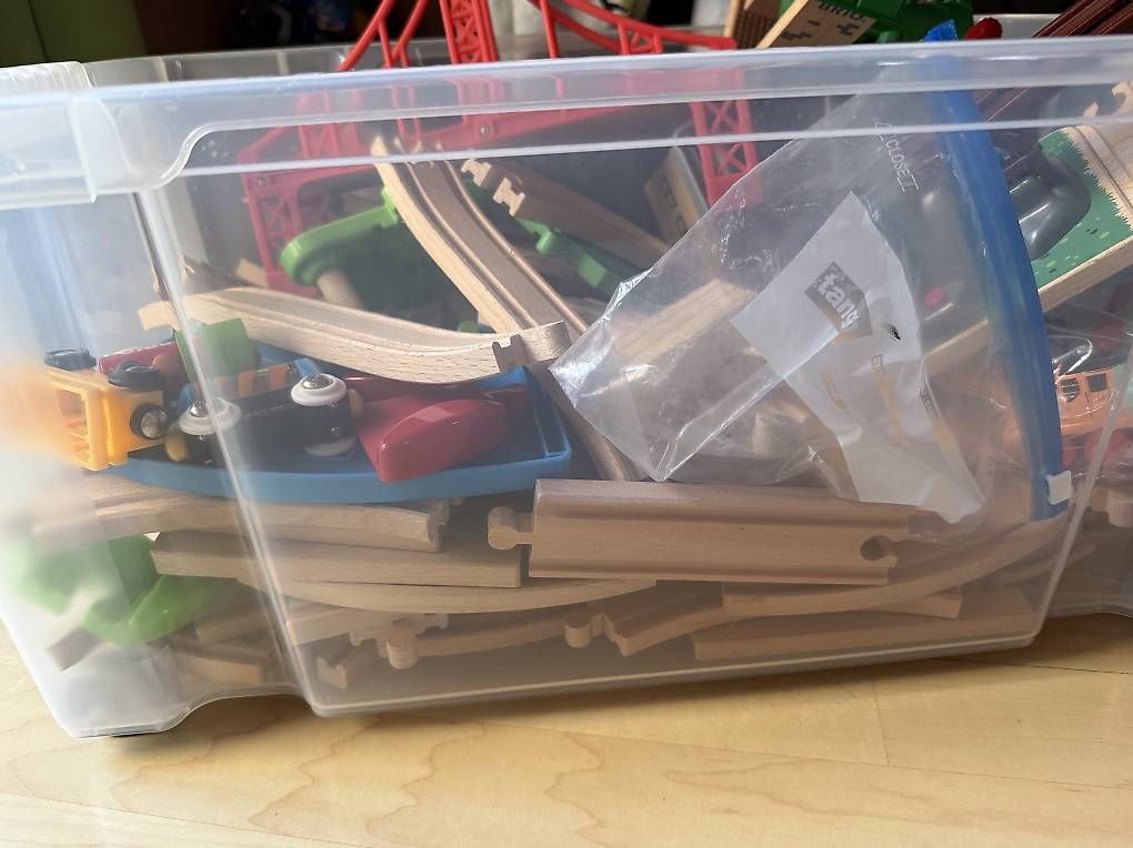 Spielzeuge: Holz Eisenbahn, Brio + IKEA – Gebraucht aus Münchringen von antapex 1