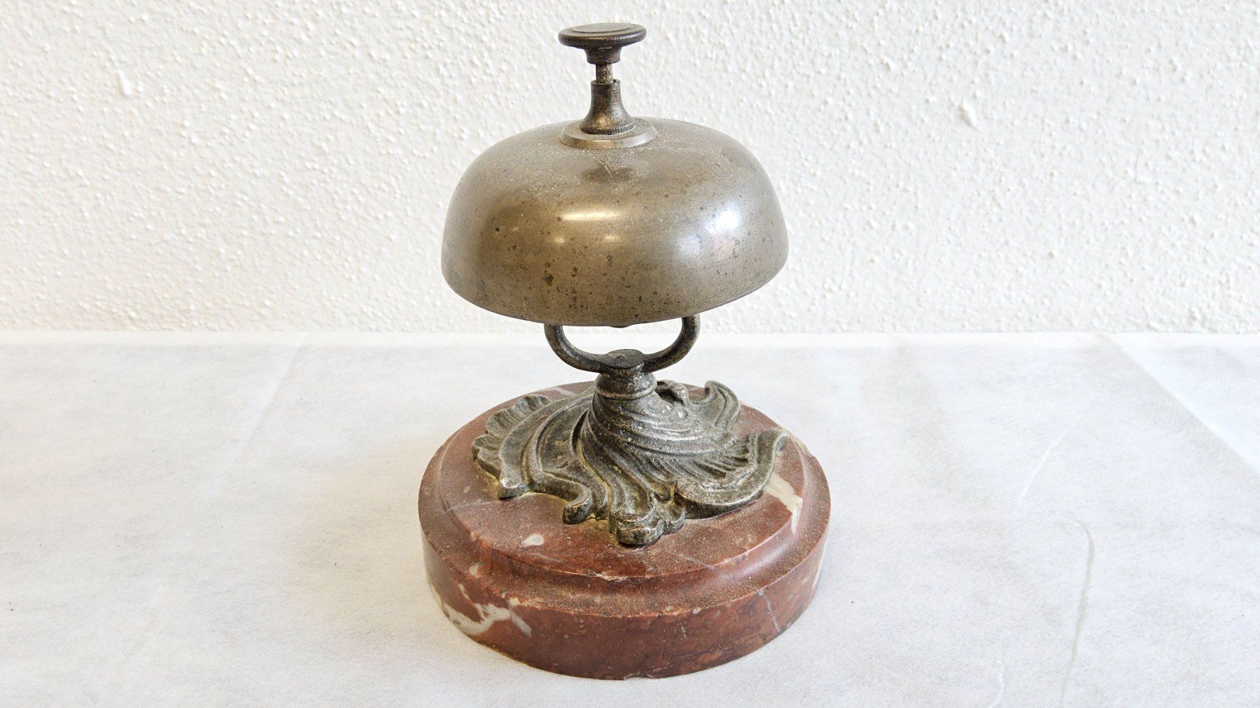 Campanacci mucche: Ancienne sonnette de réception (Hôtel...) – Usato da Malleray venduto da Frederic24 1