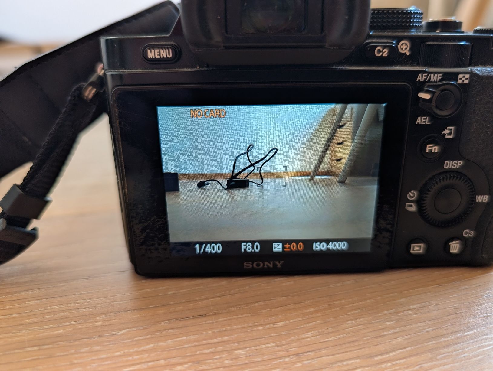 Sony Kamera: Sony Alpha A7 plein format + 28-70 OSS – Gebraucht aus St-Barthélemy VD von juj_9lk7 4